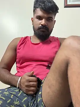 Snapshot of vinay1018 chatting on 06-16-26, 06:32 vinay1018 online show from 06-16-26, 06:32