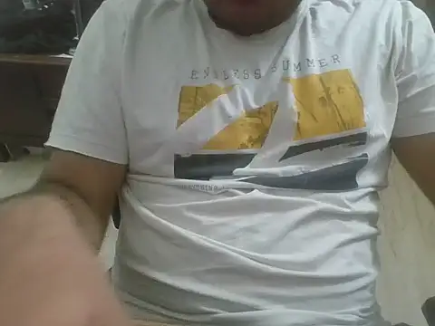 Snapshot of kkkkanu13 chatting on 06-17-26, 03:57 kkkkanu13 online show from 06-17-26, 03:57