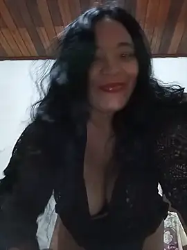 Snapshot of Ariais502026 chatting on 06-21-26, 05:59 Ariais502026 online show from 06-21-26, 05:59