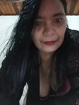 Snapshot of Ariais502026 chatting on 06-24-26, 12:04 Ariais502026 online show from 06-24-26, 12:04