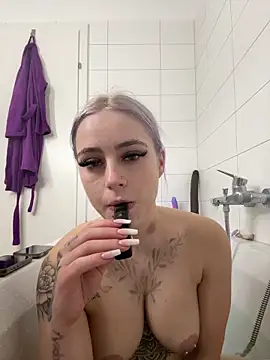 anjacarina online show from 06-19-26, 10:02