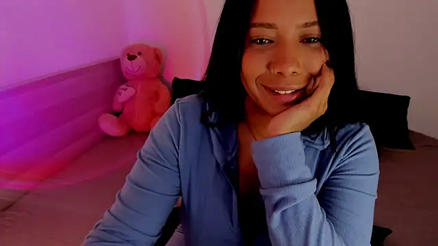 NicolePasqualott online show from 11-24-25, 09:14