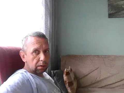 Snapshot of RafalekRozmarynowski81 chatting on 07-03-26, 05:03 RafalekRozmarynowski81 online show from 07-03-26, 05:03