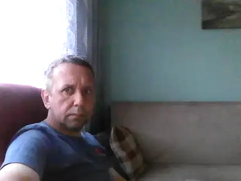 Snapshot of RafalekRozmarynowski81 chatting on 07-06-26, 03:03 RafalekRozmarynowski81 online show from 07-06-26, 03:03
