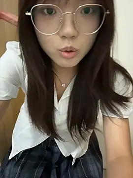 Snapshot of ela_sisi chatting on 07-21-26, 01:46 ela sisi online show from 07-21-26, 01:46