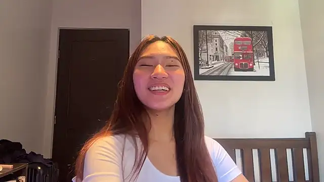 EusebiaTaus online show from 06-17-26, 02:47