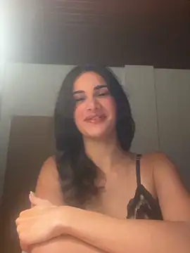 sarahlfvxo online show from 06-16-26, 04:09
