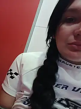 LoveVixen LoveWolf online show from 07-05-26, 01:07