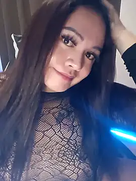 Snapshot of Asian_Amara chatting on 06-15-26, 04:20 Asian Amara online show from 06-15-26, 04:20