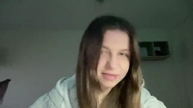 HwaTrippel online show from 06-16-26, 06:10