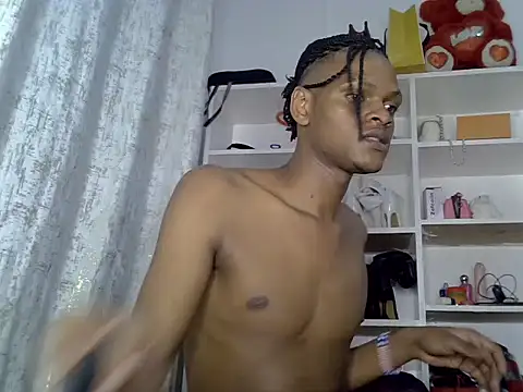 spaxXMistress online show from 06-19-26, 04:00
