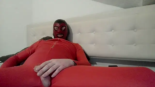 Snapshot of guccyros chatting on 07-26-26, 12:41 guccyros online show from 07-26-26, 12:41