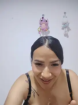 sofia milky online show from 07-07-26, 06:47