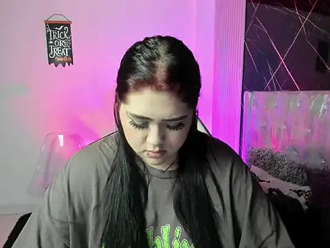 Snapshot of im_bunny_1 chatting on 06-16-26, 01:36 im bunny 1 online show from 06-16-26, 01:36