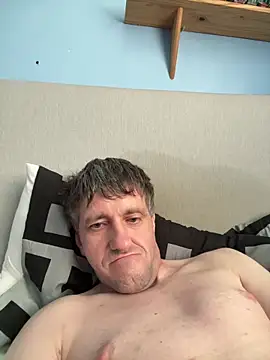 Snapshot of paul27271 chatting on 06-16-26, 07:55 paul27271 online show from 06-16-26, 07:55