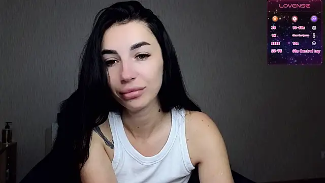 Snapshot of milkiss__kiss chatting on 06-23-26, 03:26 milkiss kiss online show from 06-23-26, 03:26