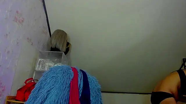 xServiceDollx online show from 03-07-26, 09:50