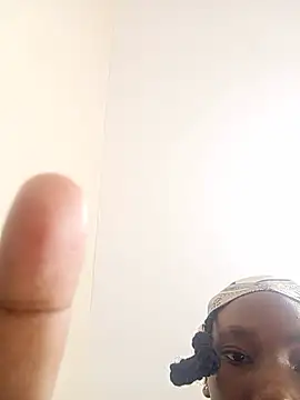 Snapshot of Alicia84_ chatting on 07-21-26, 02:19 Alicia84 online show from 07-21-26, 02:19