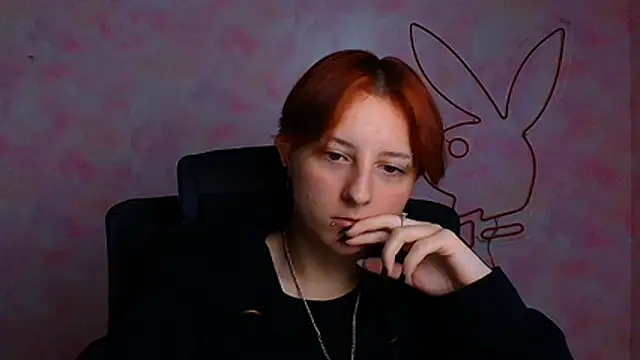 Dilara Kiss  online show from 06-18-26, 09:25