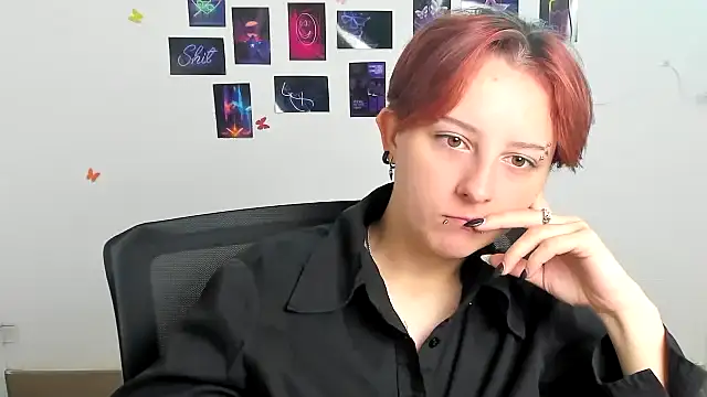 Dilara Kiss  online show from 06-26-26, 05:23