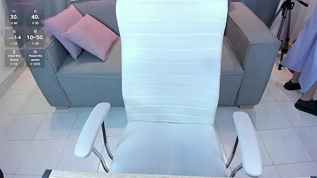 Nayla Luxe online show from 06-26-26, 11:58