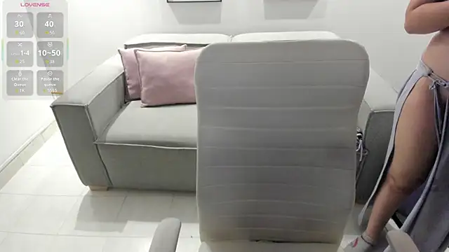 Nayla Luxe online show from 07-12-26, 11:56