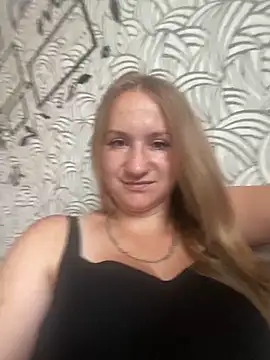 Snapshot of Emilia_ki chatting on 07-01-26, 10:28 Emilia ki online show from 07-01-26, 10:28