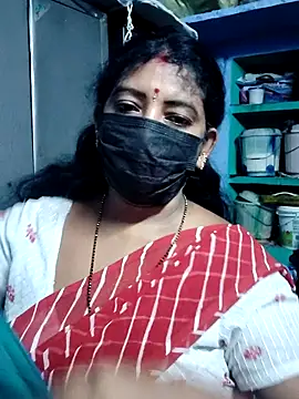 Snapshot of shanthi_telugu99 chatting on 07-05-26, 06:31 shanthi telugu99 online show from 07-05-26, 06:31