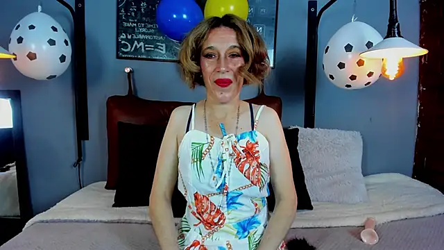 Snapshot of Margott_mature chatting on 06-29-26, 01:00 Margott mature online show from 06-29-26, 01:00