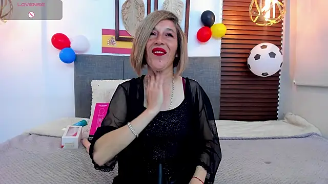 Snapshot of Margott_mature chatting on 07-18-26, 12:31 Margott mature online show from 07-18-26, 12:31