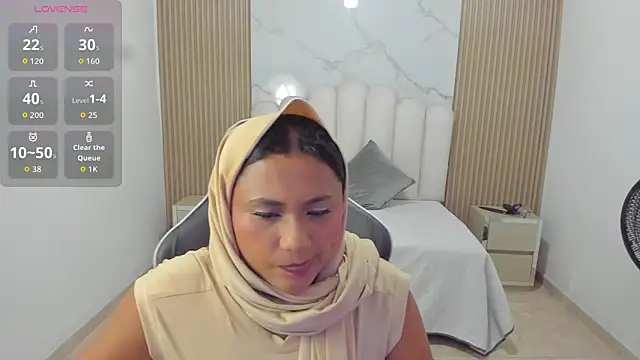 Snapshot of Maissa_nakier chatting on 06-21-26, 02:47 Maissa nakier online show from 06-21-26, 02:47