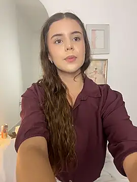 Isabellebotero online show from 07-04-26, 03:18