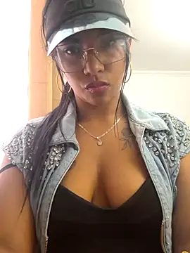 sophiagomezx online show from 07-15-26, 07:41