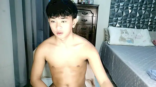 Xasianhotboy online show from 07-06-26, 03:58