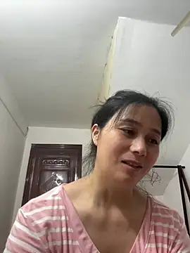 Snapshot of suyabb chatting on 06-21-26, 12:24 suyabb online show from 06-21-26, 12:24