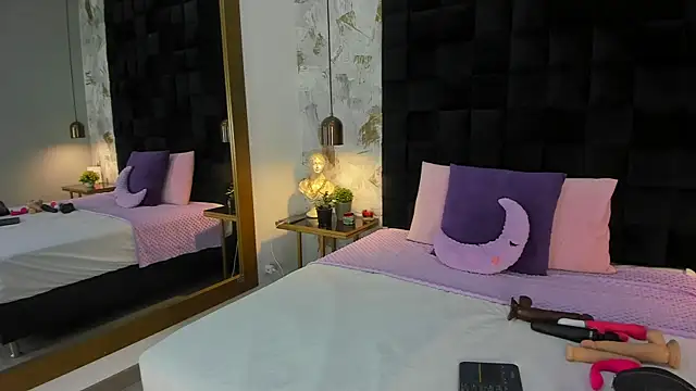 CharlotteG  online show from 07-11-26, 01:14