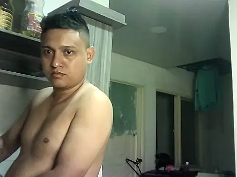 Snapshot of chriss_pacheco chatting on 06-20-26, 04:04 chriss pacheco online show from 06-20-26, 04:04