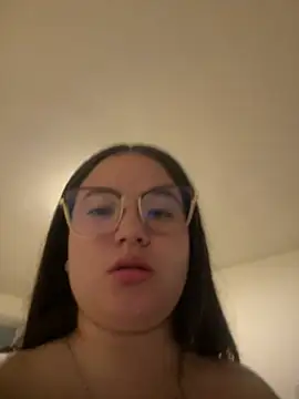 Snapshot of Aria_Rose_ chatting on 08-03-26, 08:56 Aria Rose online show from 08-03-26, 08:56