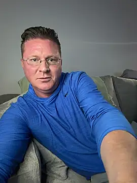 Snapshot of funandstuff chatting on 07-05-26, 12:12 funandstuff online show from 07-05-26, 12:12