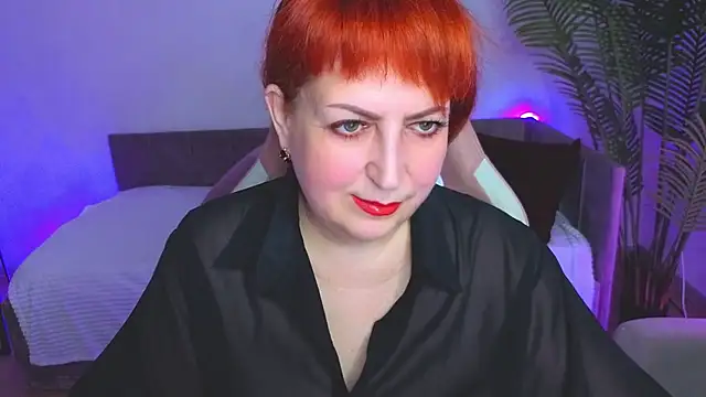 Joana Woods online show from 06-24-26, 08:24
