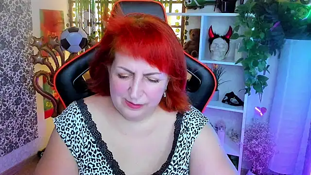 Joana Woods online show from 07-14-26, 08:52