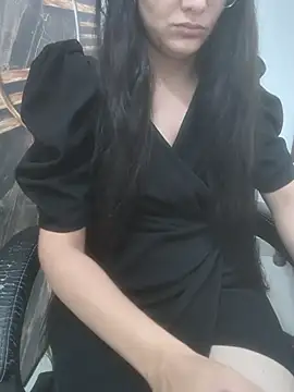 Snapshot of sushmita0 chatting on 07-23-26, 04:05 sushmita0 online show from 07-23-26, 04:05