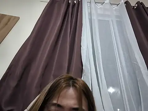 Snapshot of missceexx chatting on 07-28-26, 07:39 missceexx online show from 07-28-26, 07:39