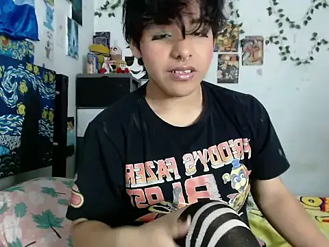 Snapshot of Tiff_-Styles chatting on 07-03-26, 08:04 Tiff -Styles online show from 07-03-26, 08:04