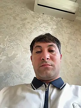 Snapshot of Elnur_464 chatting on 06-26-26, 12:09 Elnur 464 online show from 06-26-26, 12:09
