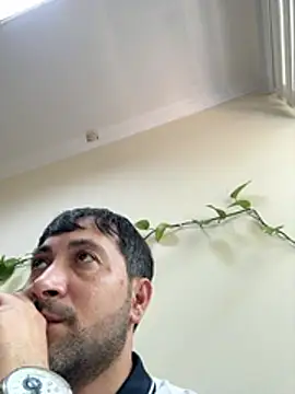 Snapshot of Elnur_464 chatting on 07-09-26, 08:18 Elnur 464 online show from 07-09-26, 08:18