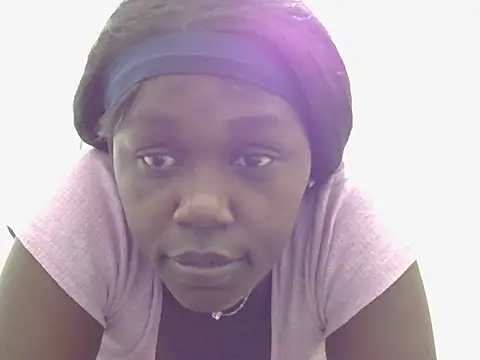 Snapshot of Heliosann chatting on 07-14-26, 11:21 Heliosann online show from 07-14-26, 11:21