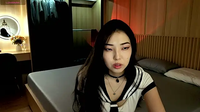 miko kimura online show from 10-24-25, 05:20