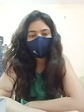 Snapshot of Moody_1999 chatting on 07-13-26, 04:43 Moody 1999 online show from 07-13-26, 04:43
