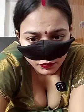 Snapshot of Mummy_jii1 chatting on 07-17-26, 06:20 Mummy jii1 online show from 07-17-26, 06:20